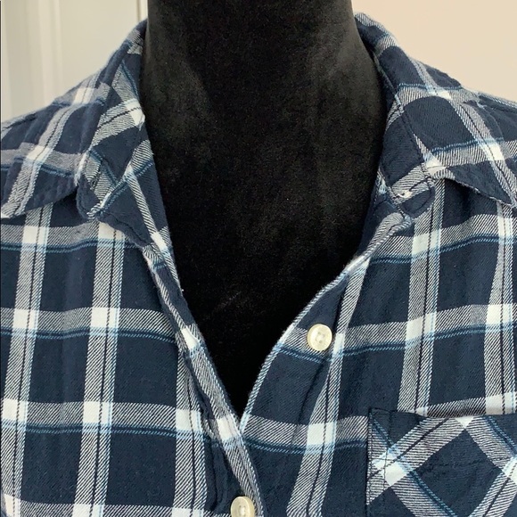 F21 Button Down Shirt - Picture 5 of 7